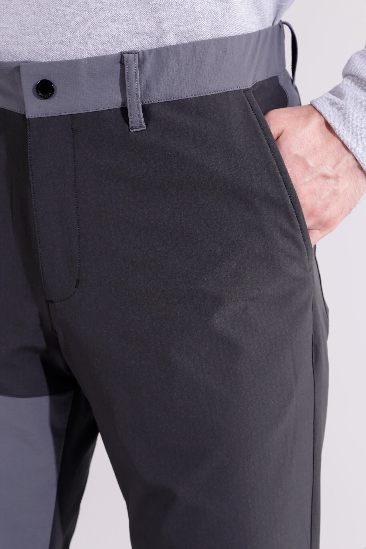 【直営店舗限定】4WAYストレッチ ジョガーパンツ (MENS)