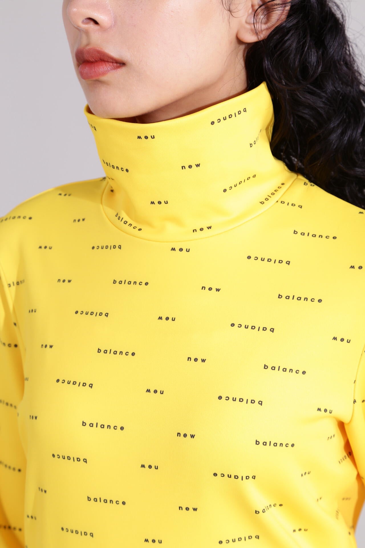 【直営店舗限定】長袖 モックネック プルオーバー (WOMENS)