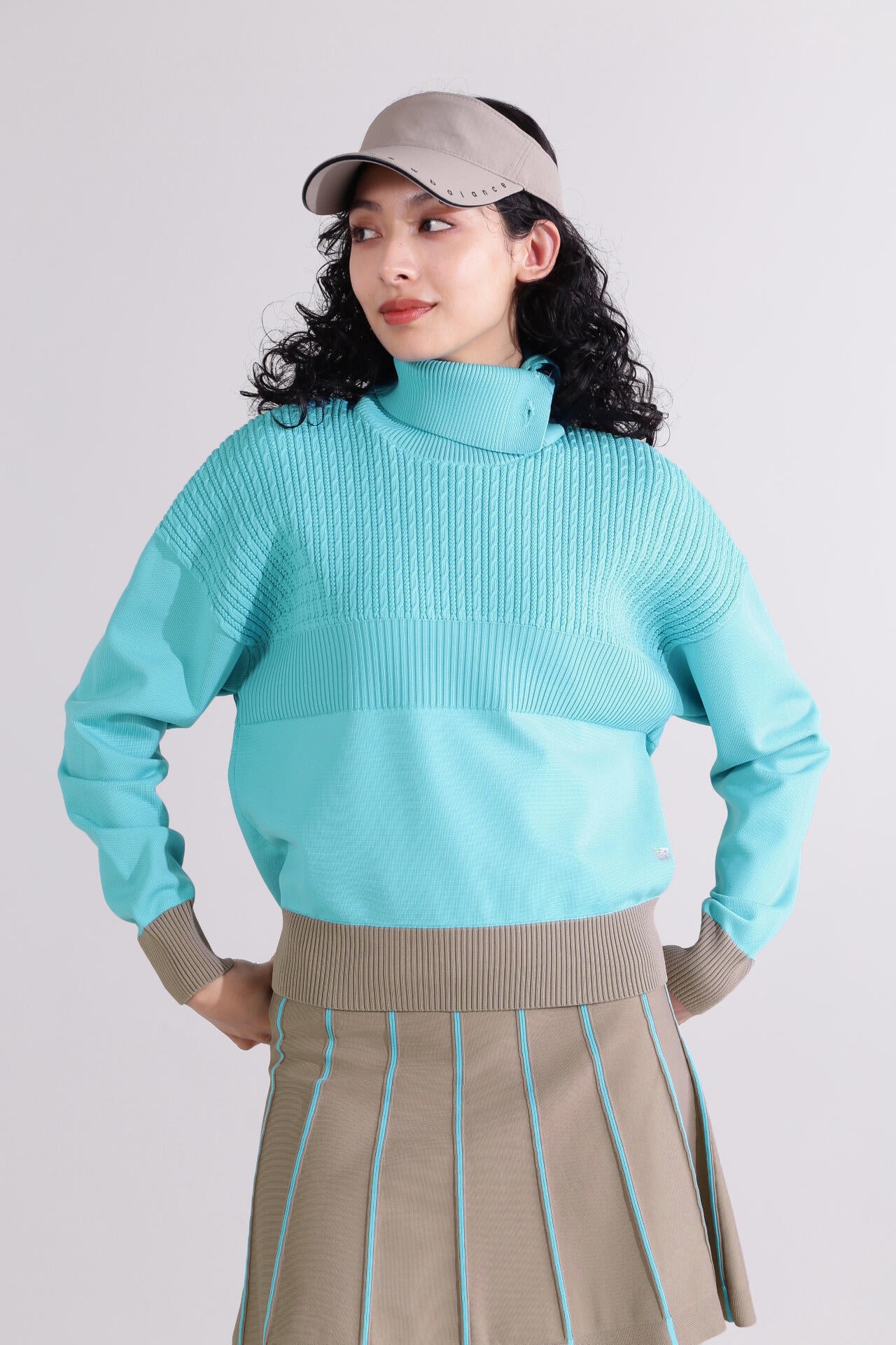 【直営店舗限定】タートルネック ニット プルオーバー (WOMENS)