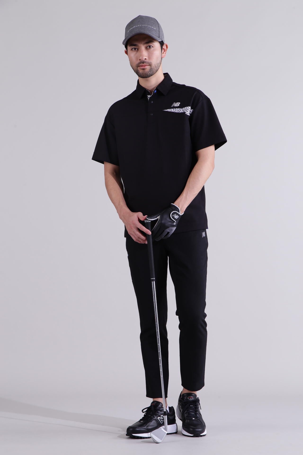 【直営店舗限定】テーパード クロップド パンツ (MENS)