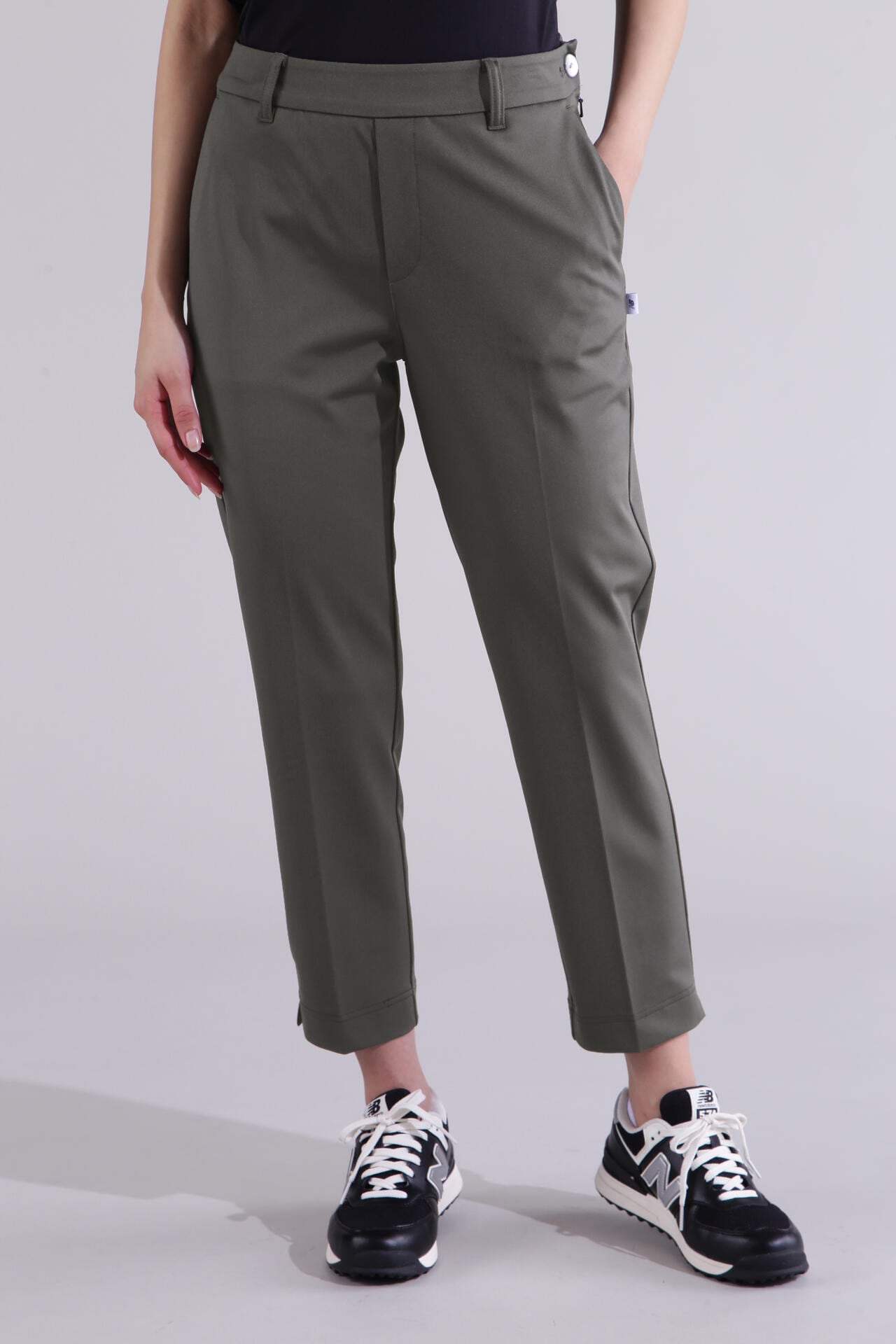 【直営店舗限定】テーパード ロングパンツ (WOMENS)