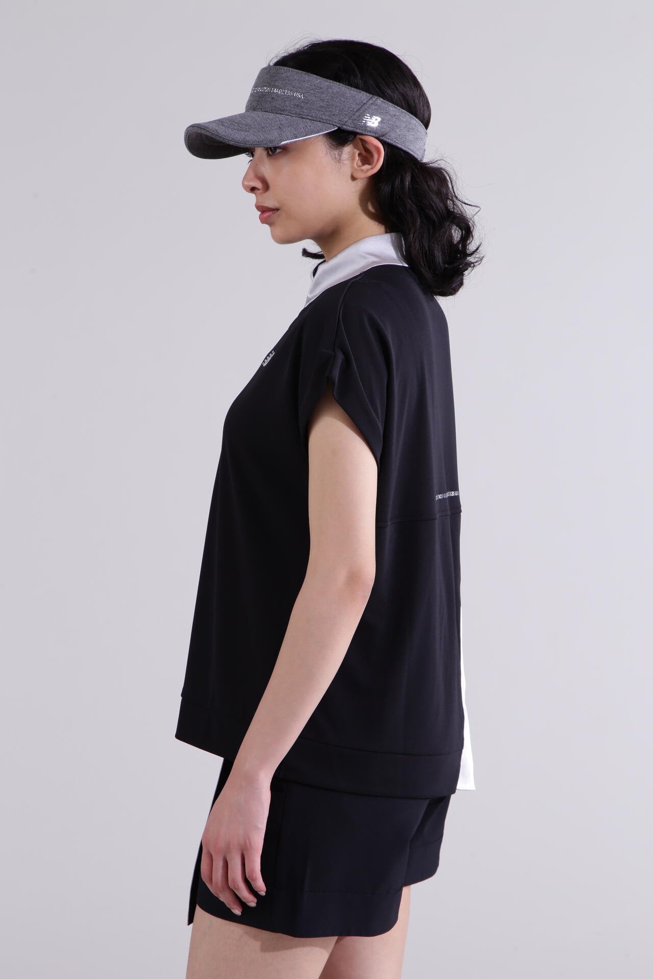 【直営店舗限定】ラップバック ハーフジップ プルオーバー (WOMENS)