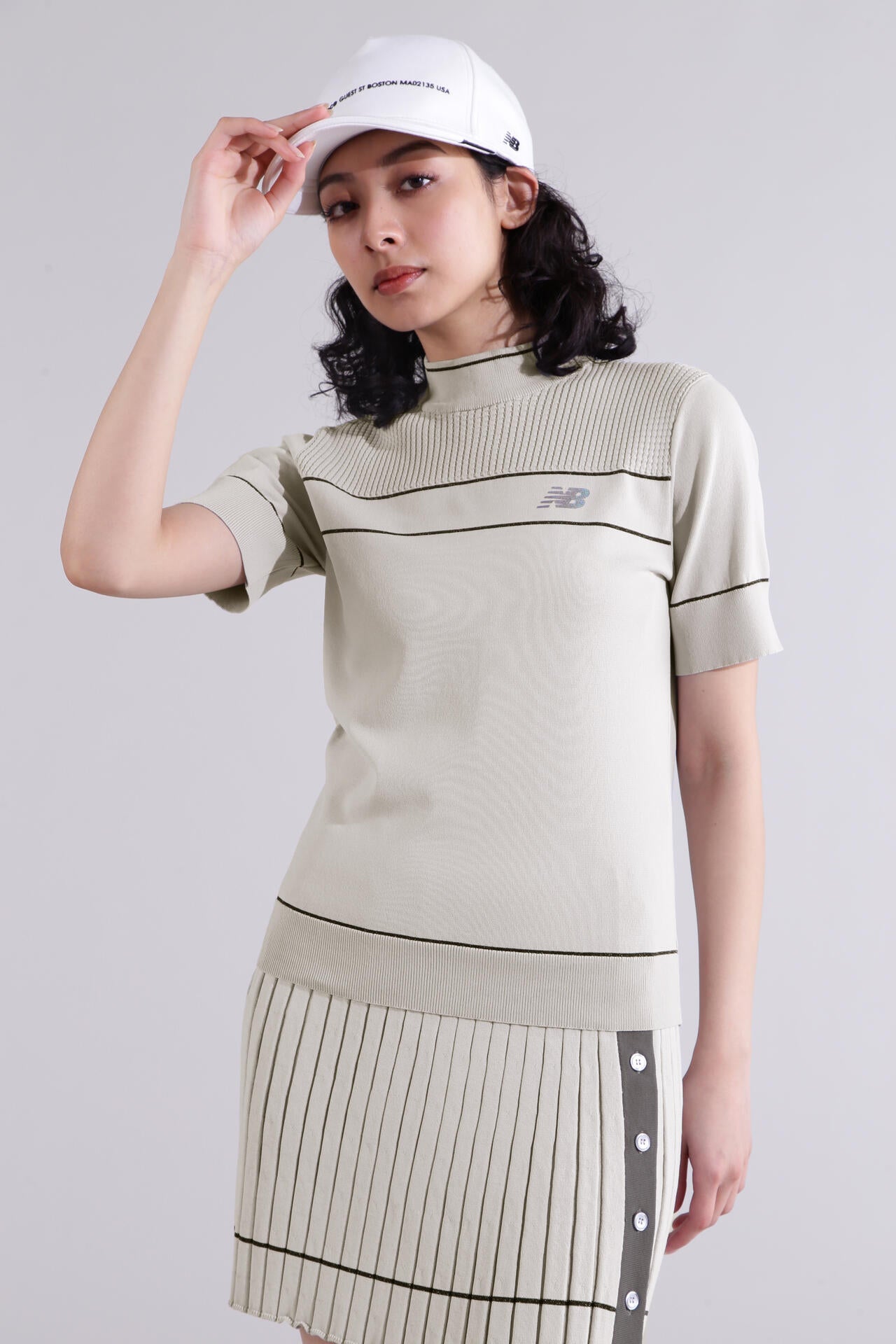 【直営店舗限定】ハーフスリーブ モックネック ニット プルオーバー (WOMENS)
