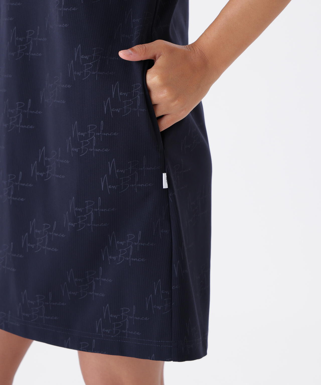 【直営店舗・公式オンライン限定】ロゴモノグラム柄 半袖 ポロワンピース (WOMENS)