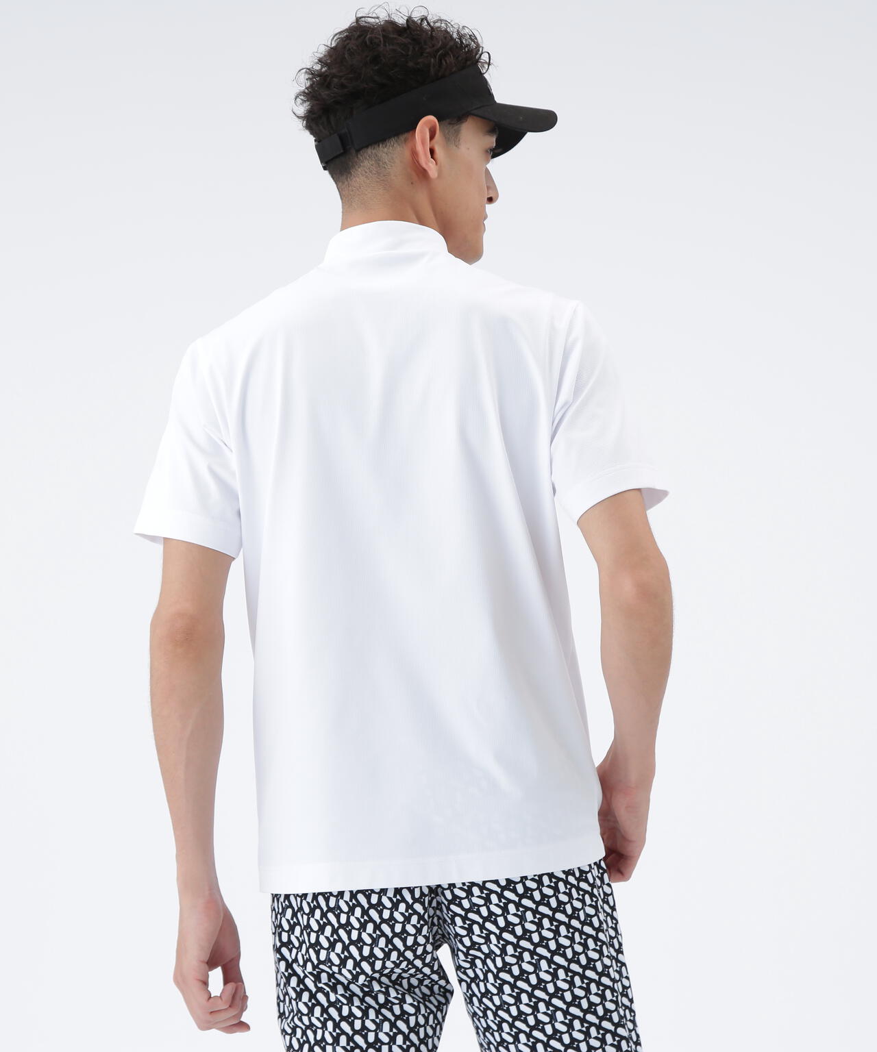 ロゴジオメトリック柄 半袖 モックネック プルオーバー (MENS)