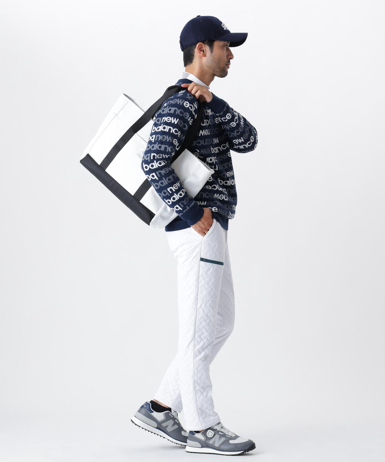 アップサイドダウンロゴボーダー 吸湿発熱 クルーネック ニット プルオーバー (MENS)