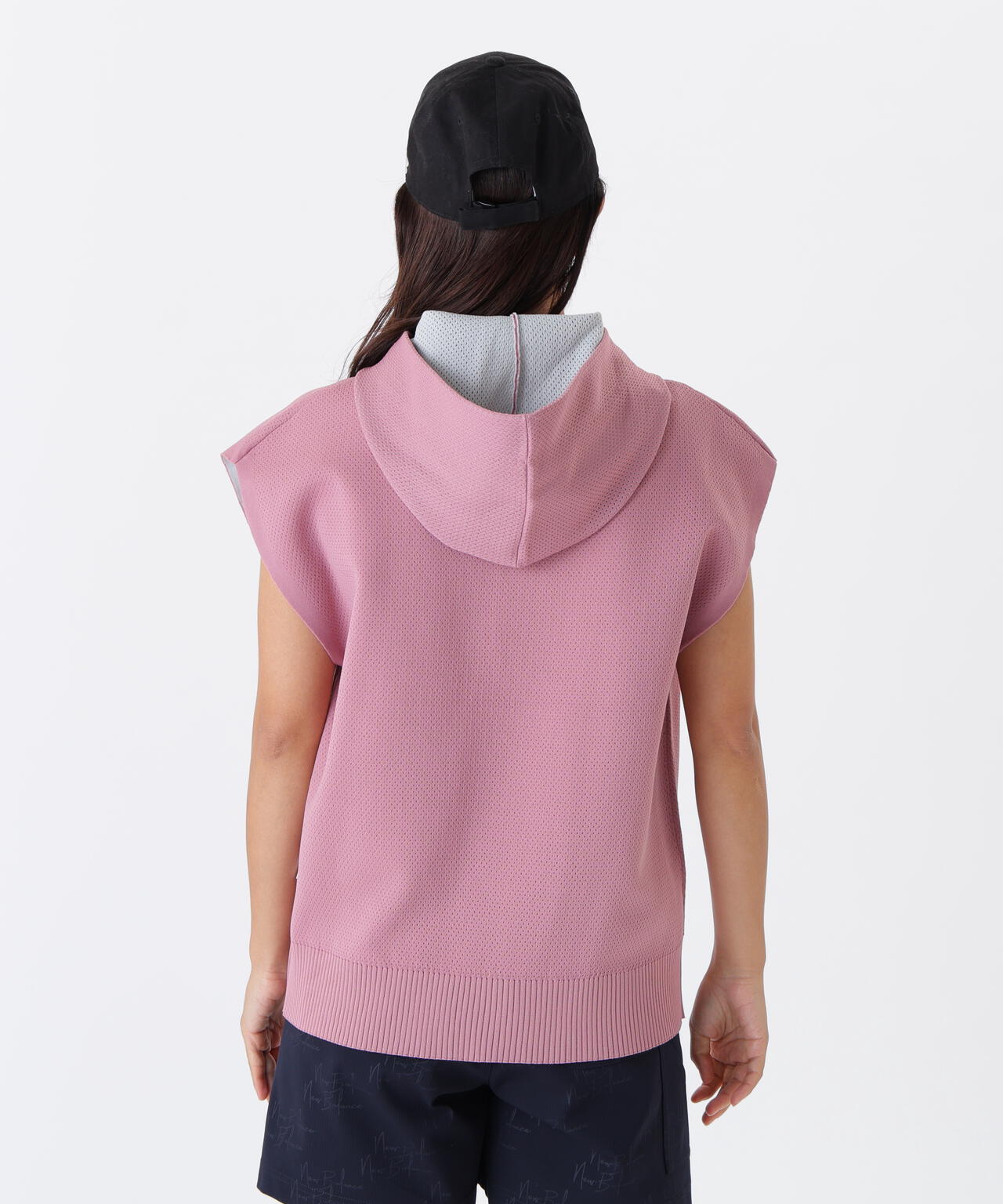 KNIT SLEEVELESS HOODIE