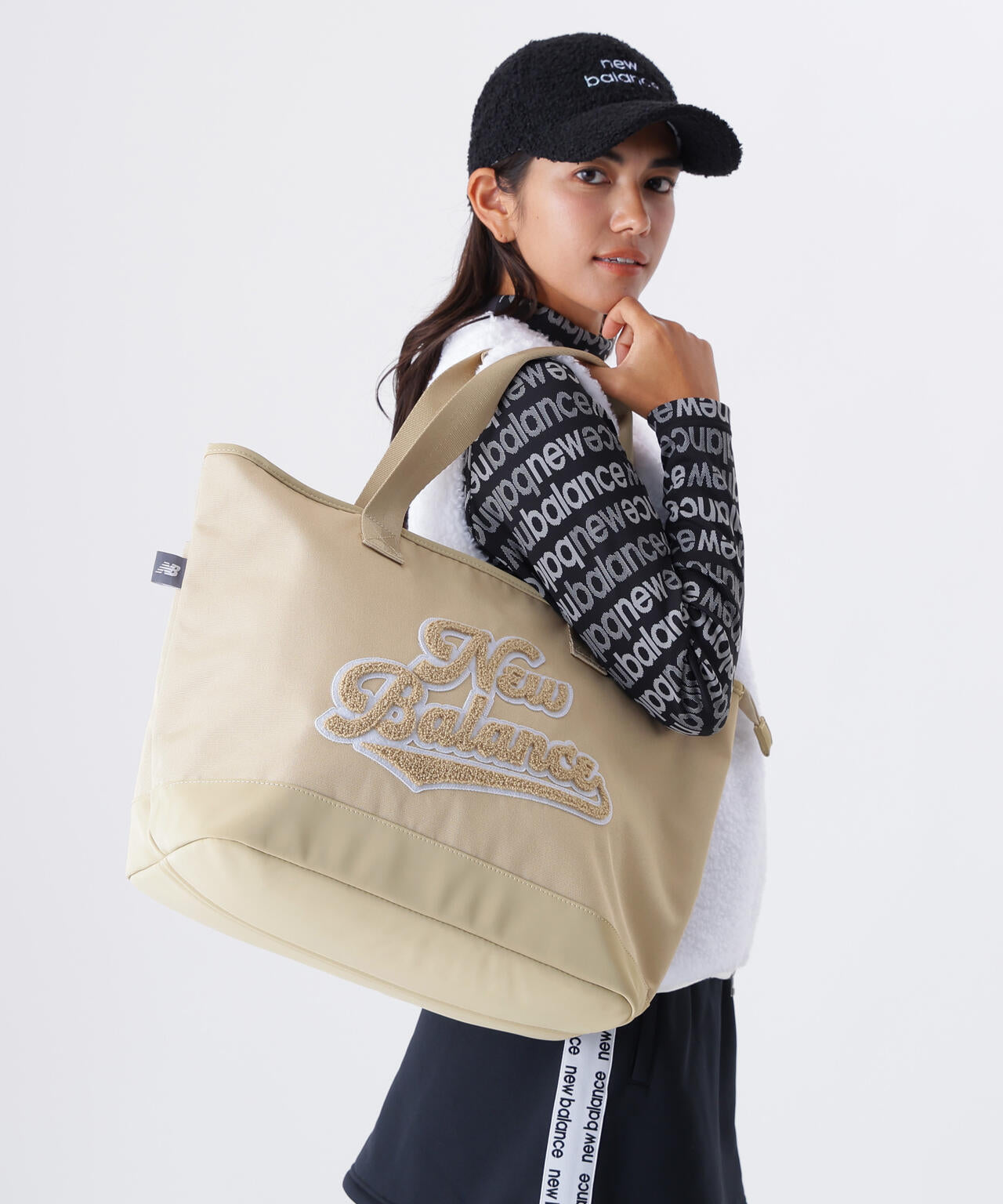 スクリプトロゴ トートバッグ (UNISEX)