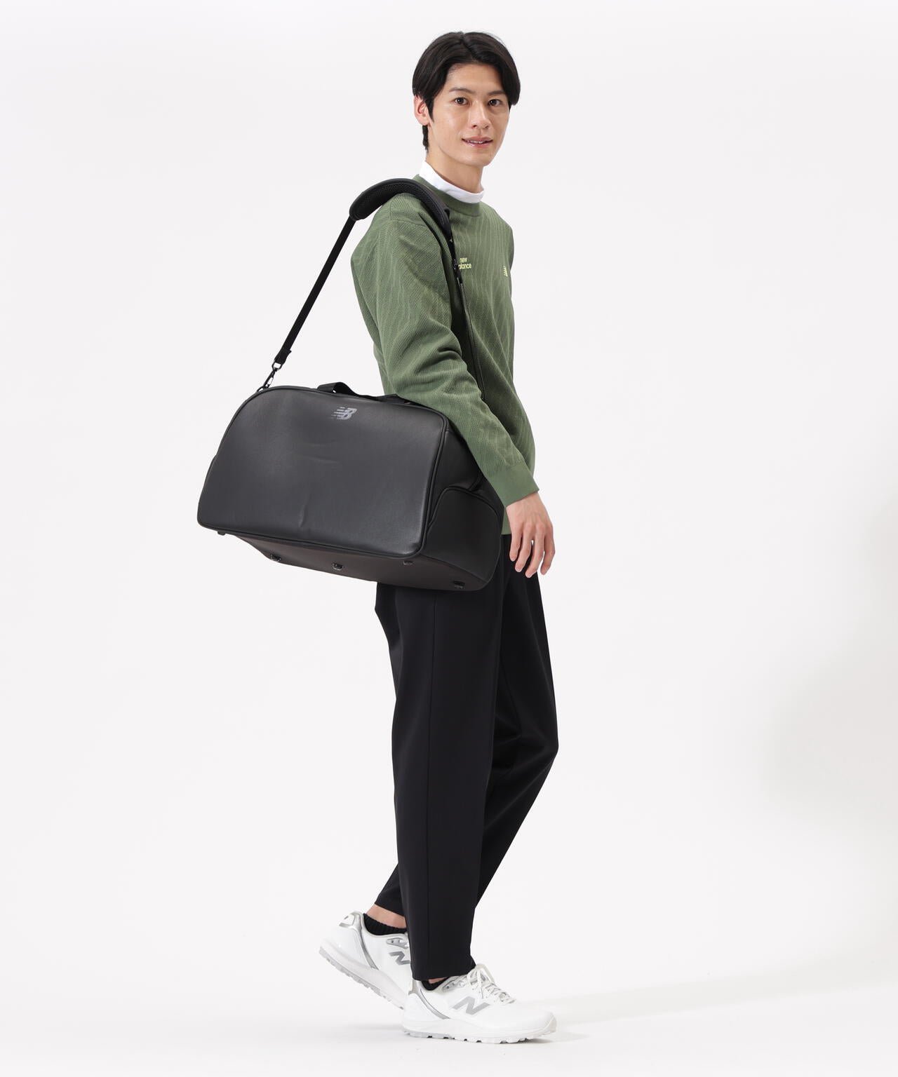 シューズインポケット付き ボストンバッグ (UNISEX)