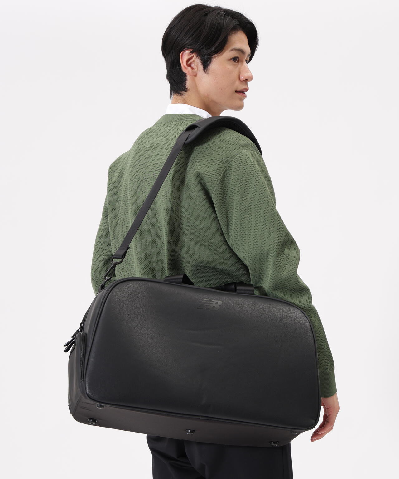 シューズインポケット付き ボストンバッグ (UNISEX)