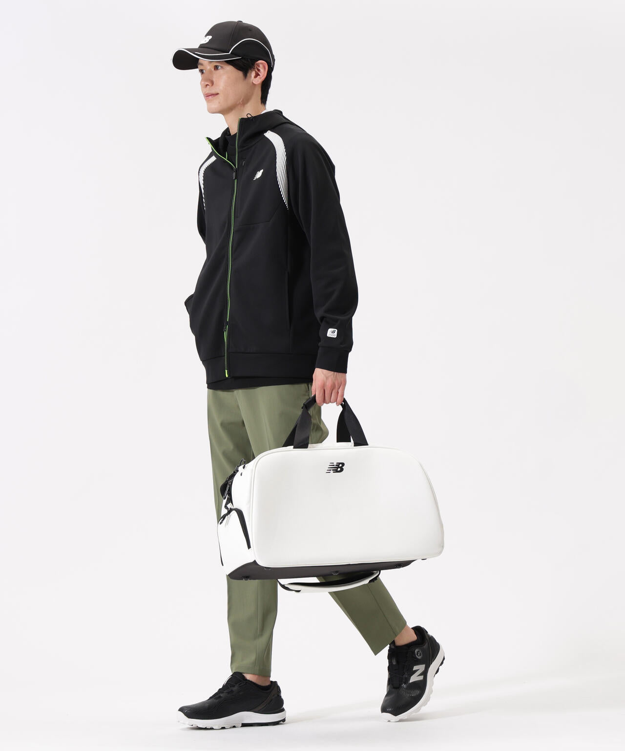 シューズインポケット付き ボストンバッグ (UNISEX)