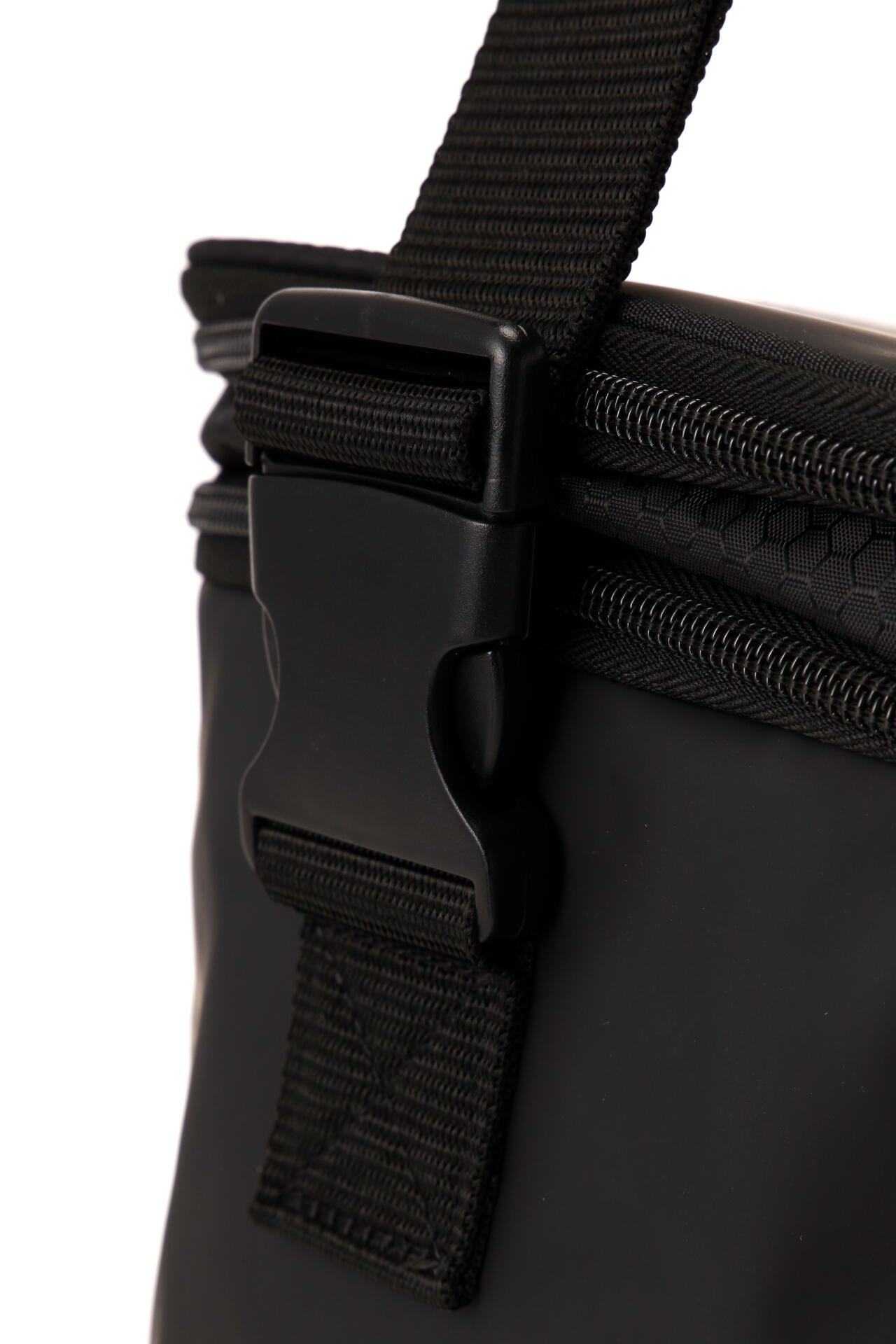 323da34c-4972-5deb-adb5-bfae6fb7ed2d_Image