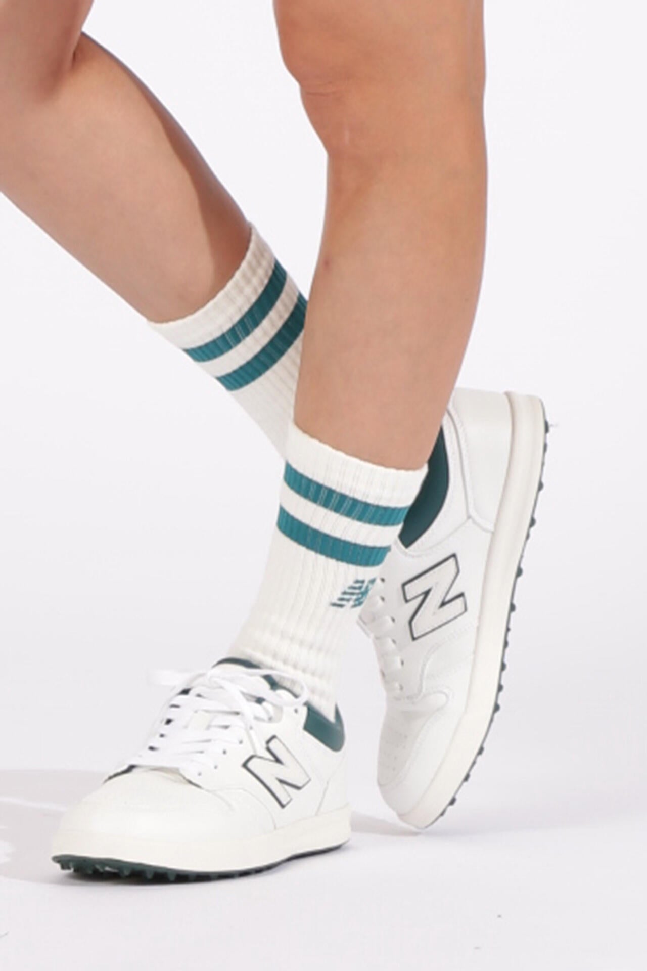 抗菌防臭 ラインNBロゴ ミドルソックス (WOMENS)