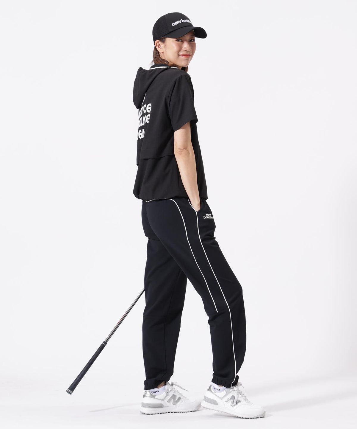 ハーフジップ プルオーバーフーディー (WOMENS)