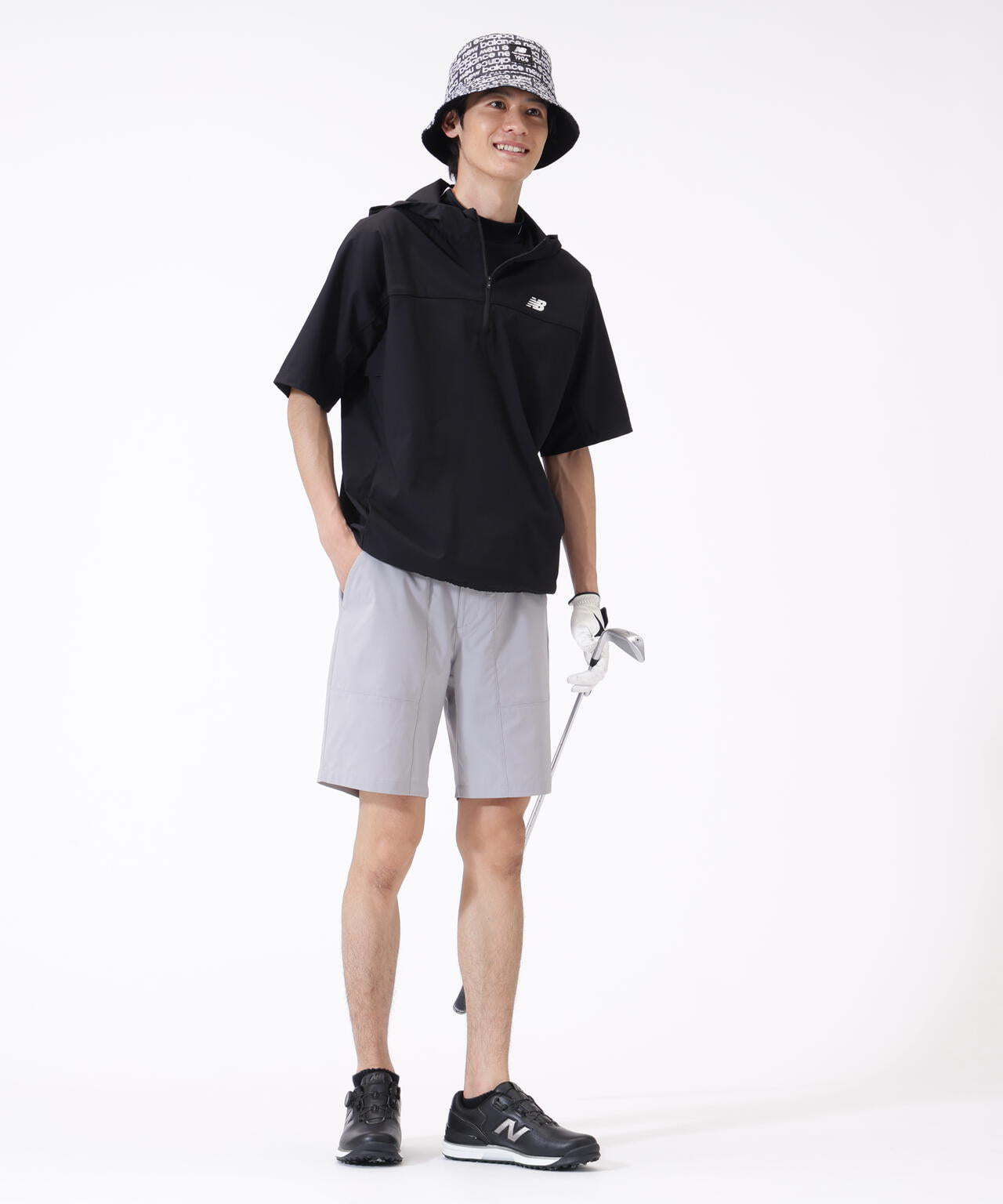 Height: 185cm Chest: 81cm Waist: 68cm Hips: 90cm 着用サイズ:5