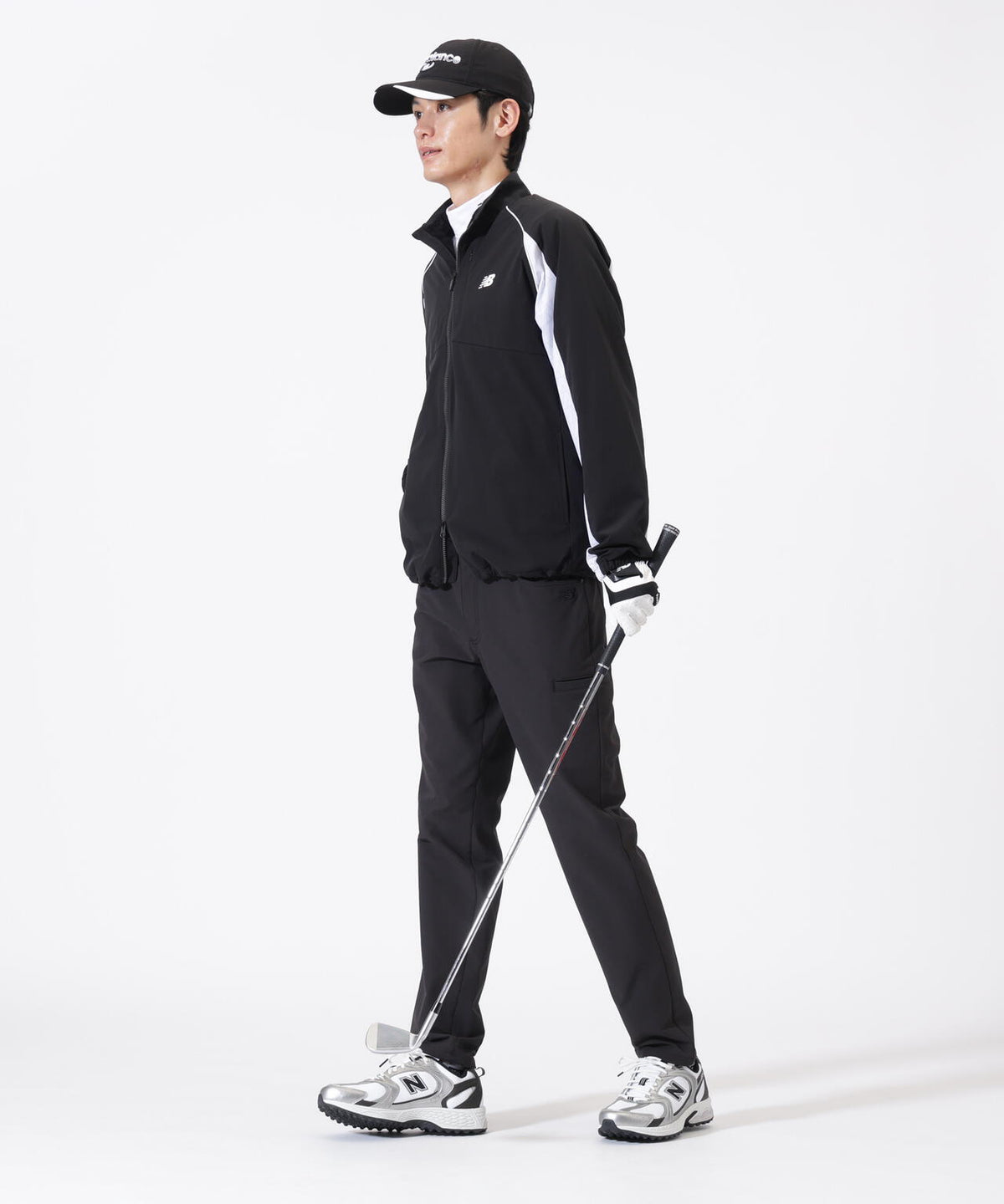 Height: 185cm Chest: 81cm Waist: 68cm Hips: 90cm 着用サイズ:5