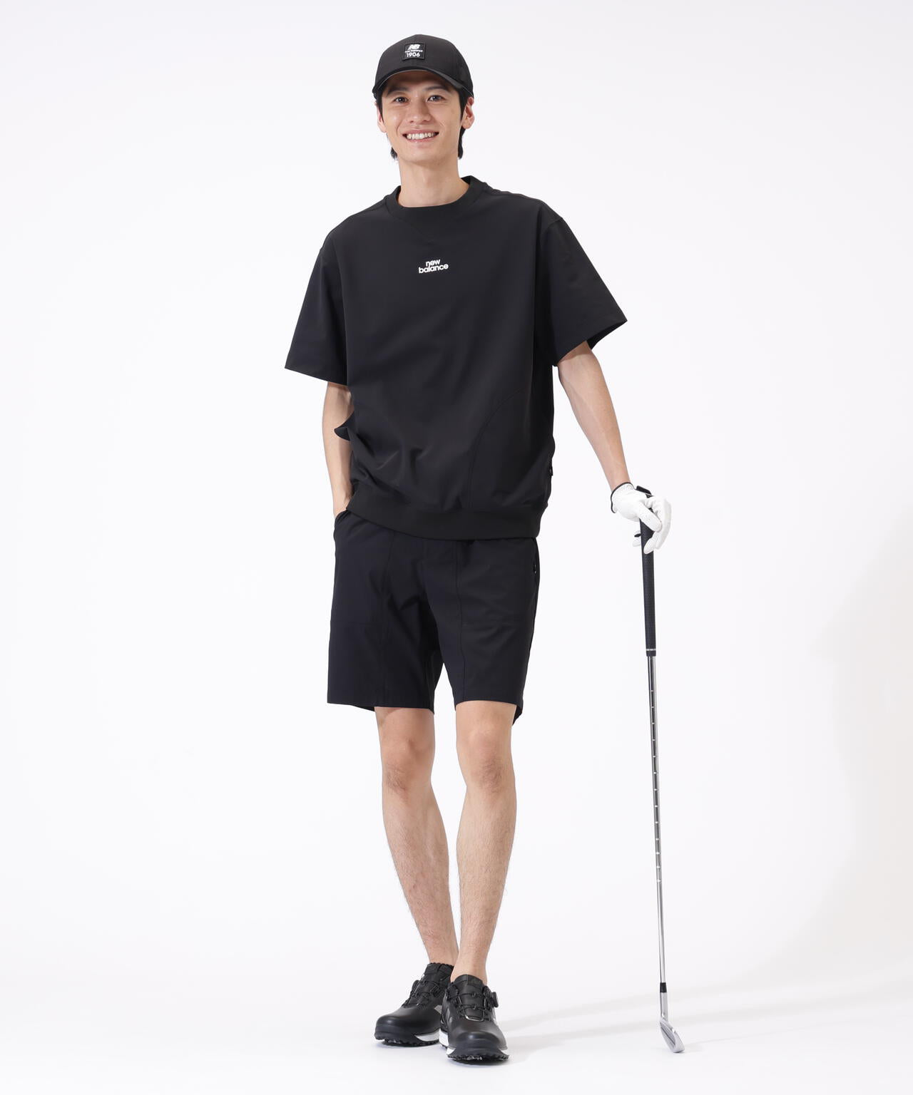 Height: 185cm Chest: 81cm Waist: 68cm Hips: 90cm 着用サイズ:5