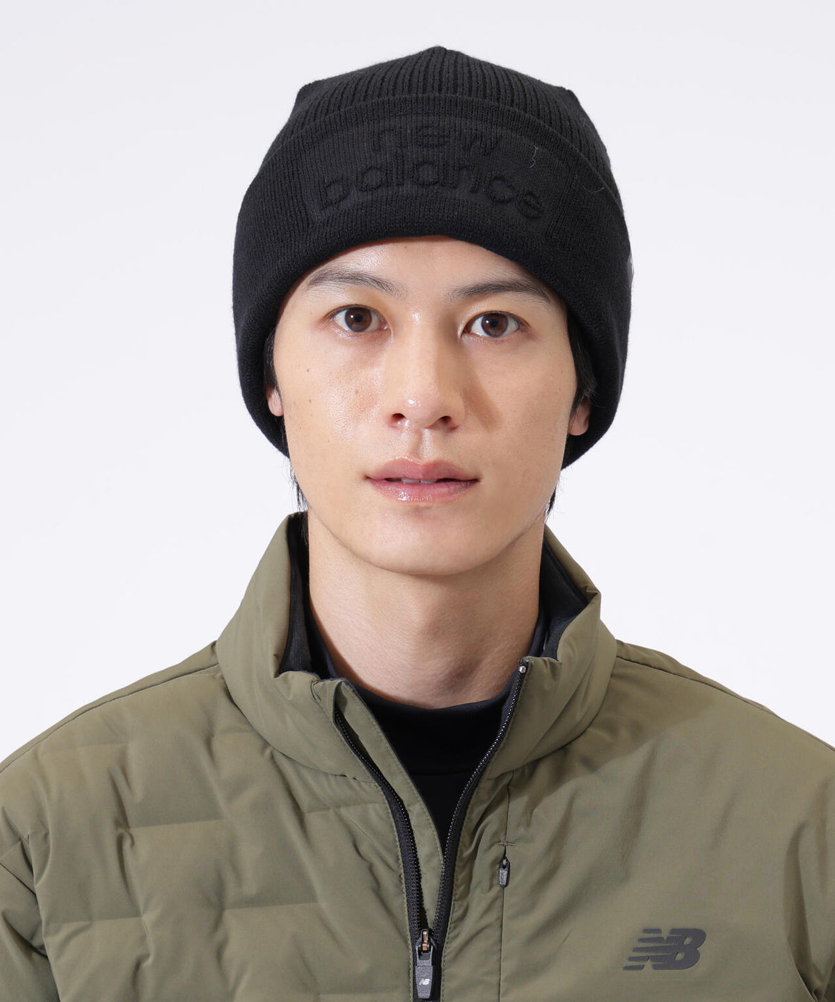 Height: 185cm Chest: 81cm Waist: 68cm Hips: 90cm 着用サイズ:FR