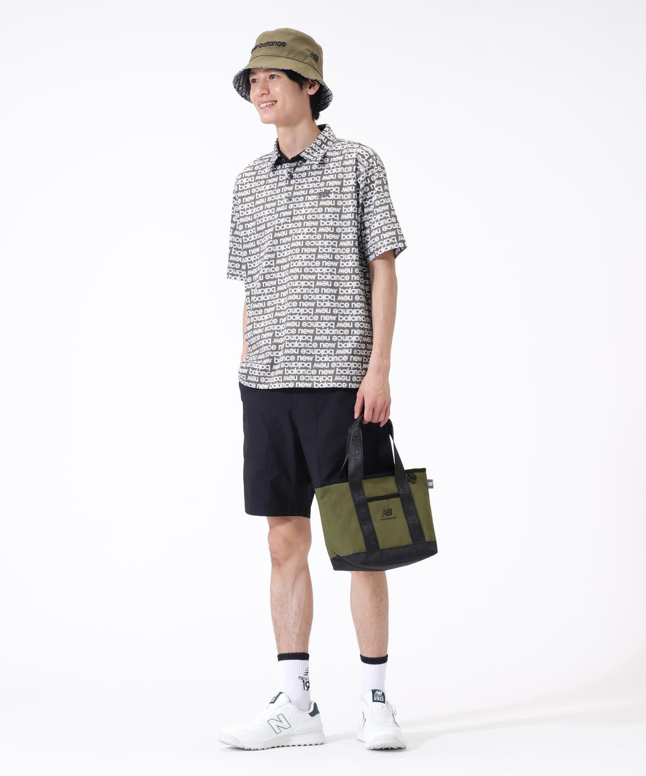 Height: 185cm Chest: 81cm Waist: 68cm Hips: 90cm 着用サイズ:-