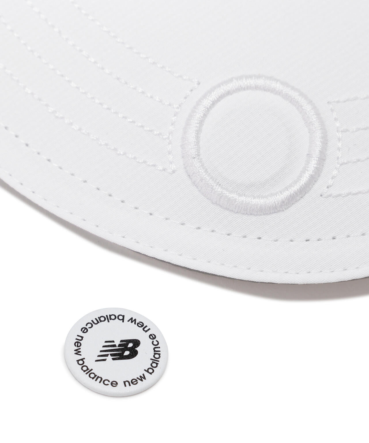 マグネット式マーカー付き セミカーブドブリムキャップ (MENS)