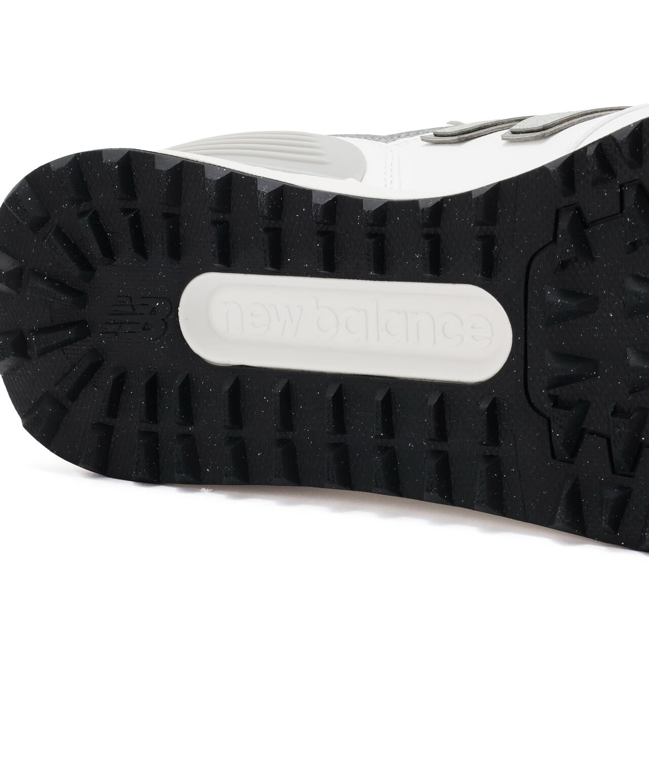 UG574BC スパイクレスシューズ (ウイズ4E) (UNISEX)