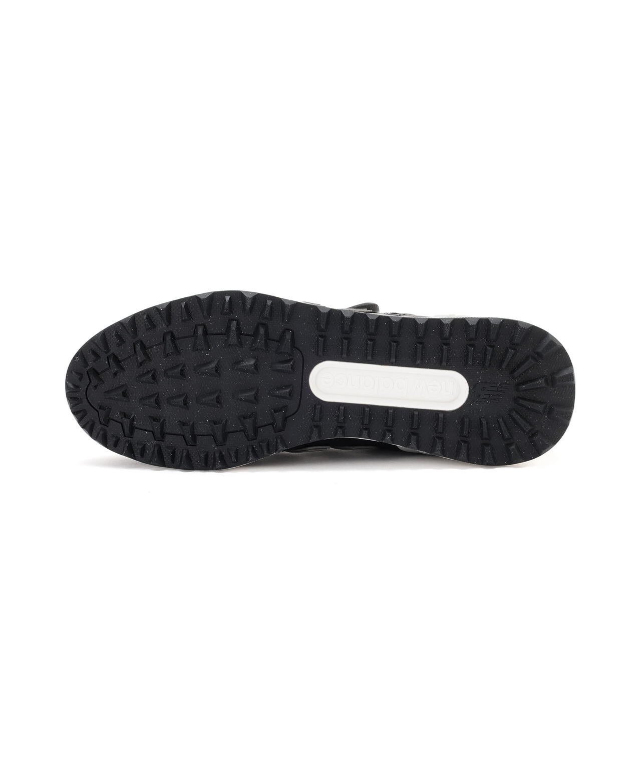 UG574BK スパイクレスシューズ (UNISEX)