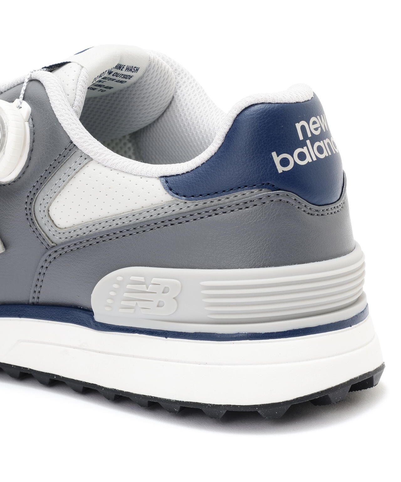 UG574BJ スパイクレスシューズ (UNISEX)