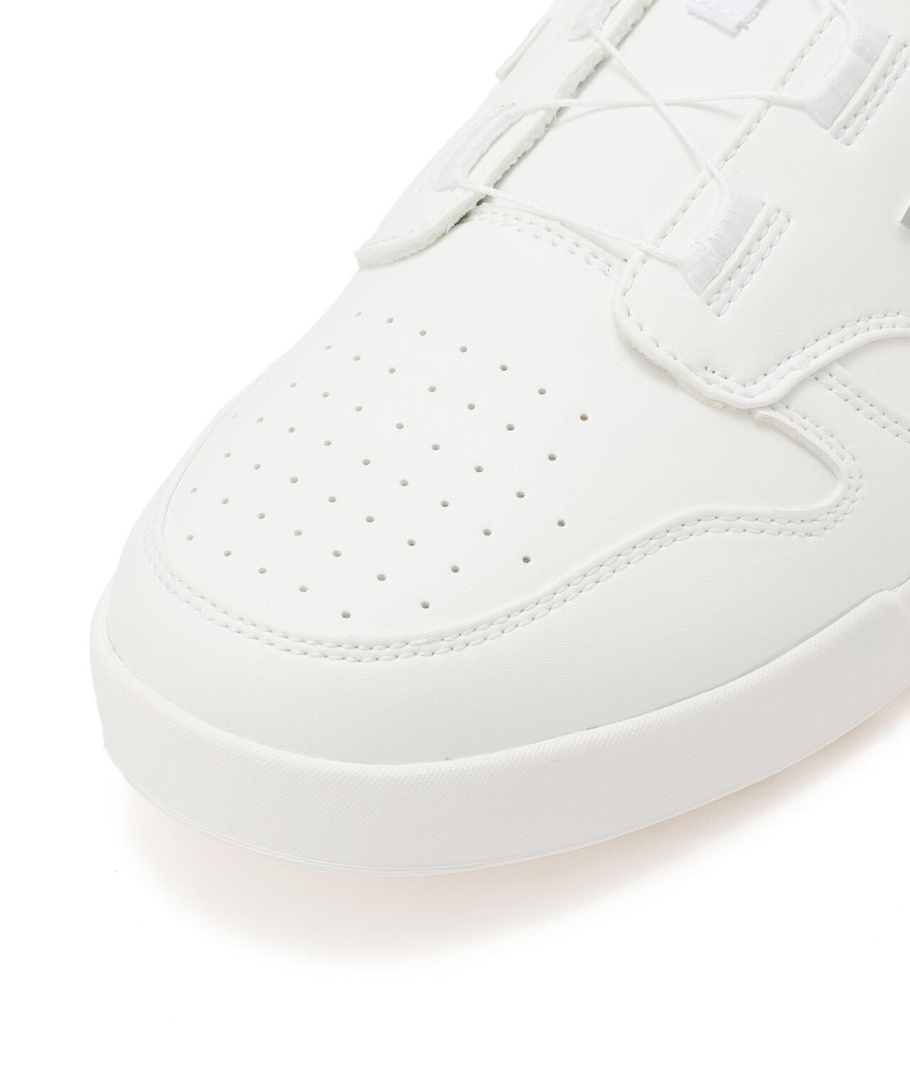 UG480BA スパイクレスシューズ (UNISEX)