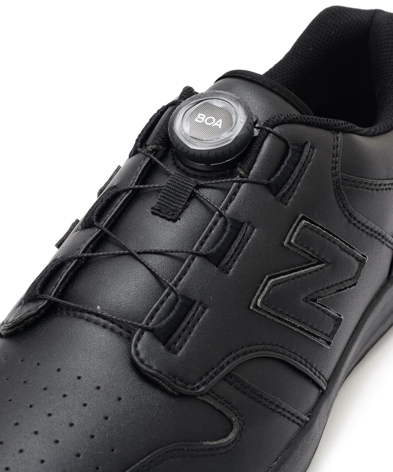UG480BB スパイクレスシューズ (UNISEX)
