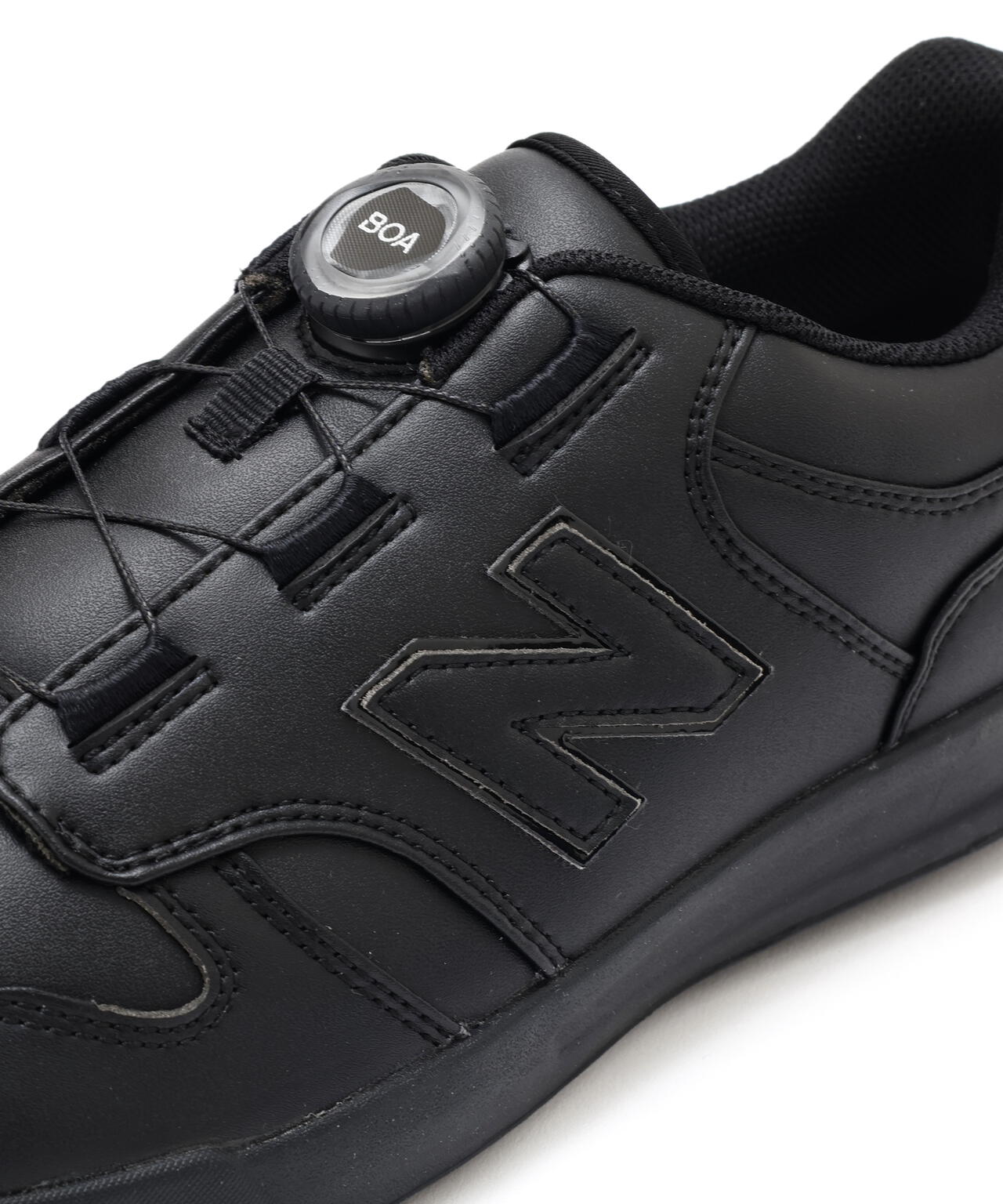 UG480BB スパイクレスシューズ (UNISEX)