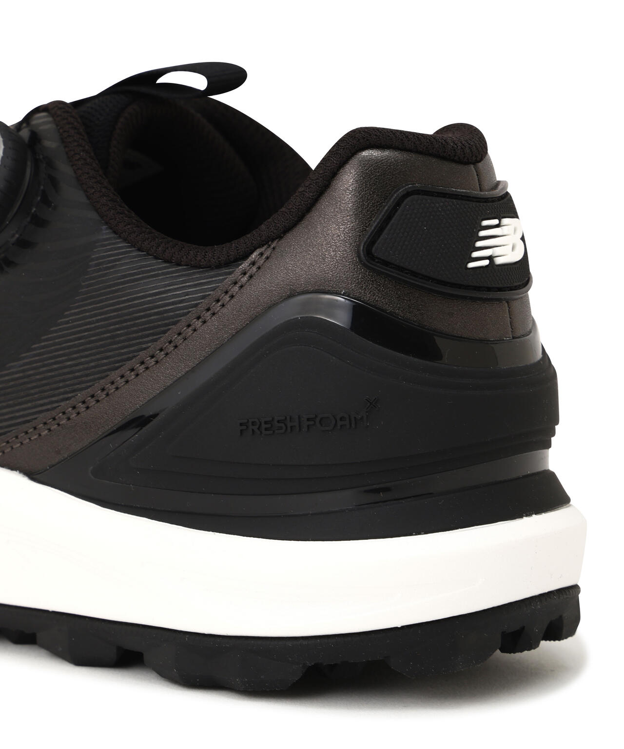 UG2500BC スパイクレスシューズ (UNISEX)