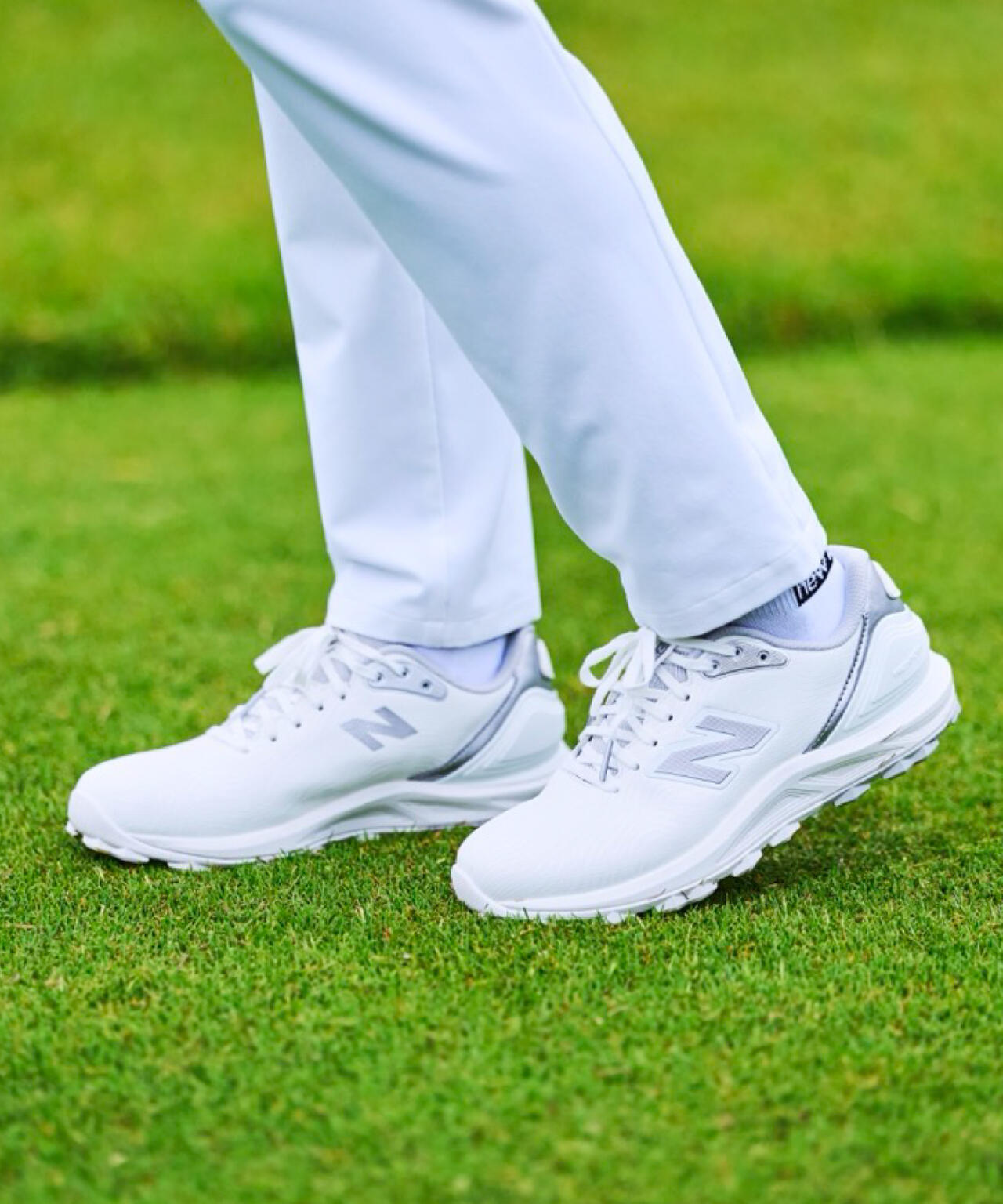 UG2500LA スパイクレスシューズ (UNISEX)