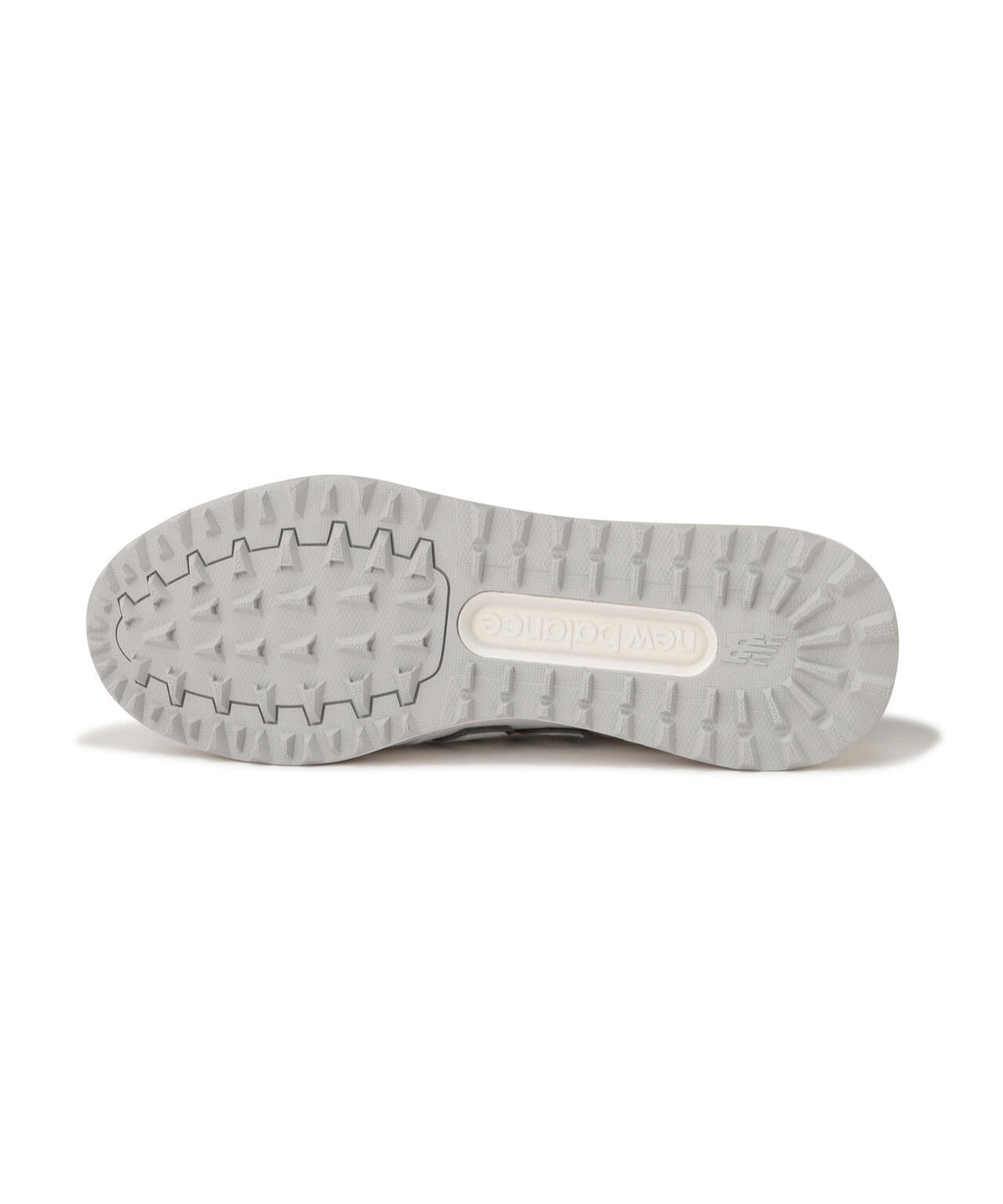 UG574C4 スパイクレスシューズ (UNISEX)