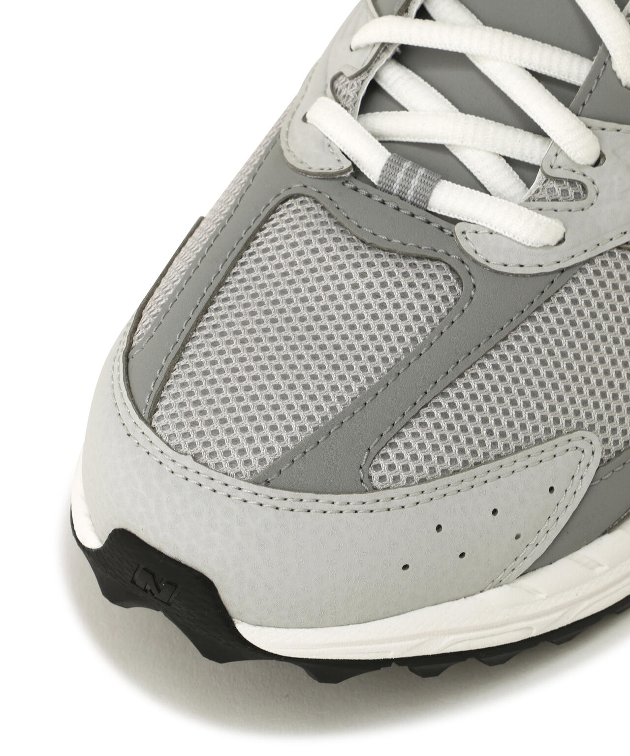 UGS530G スパイクレスシューズ (UNISEX)