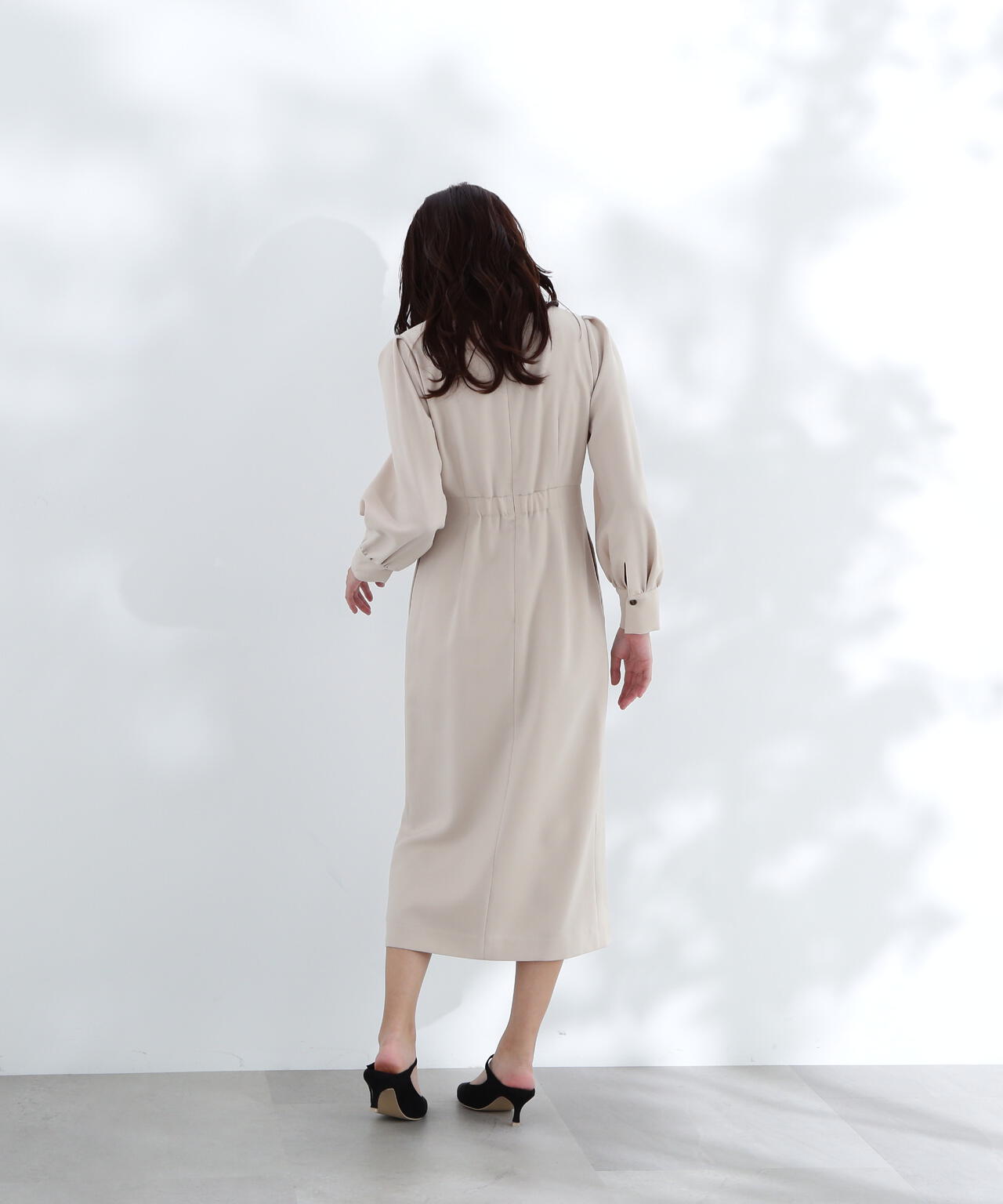 フロントボタンナローワンピース