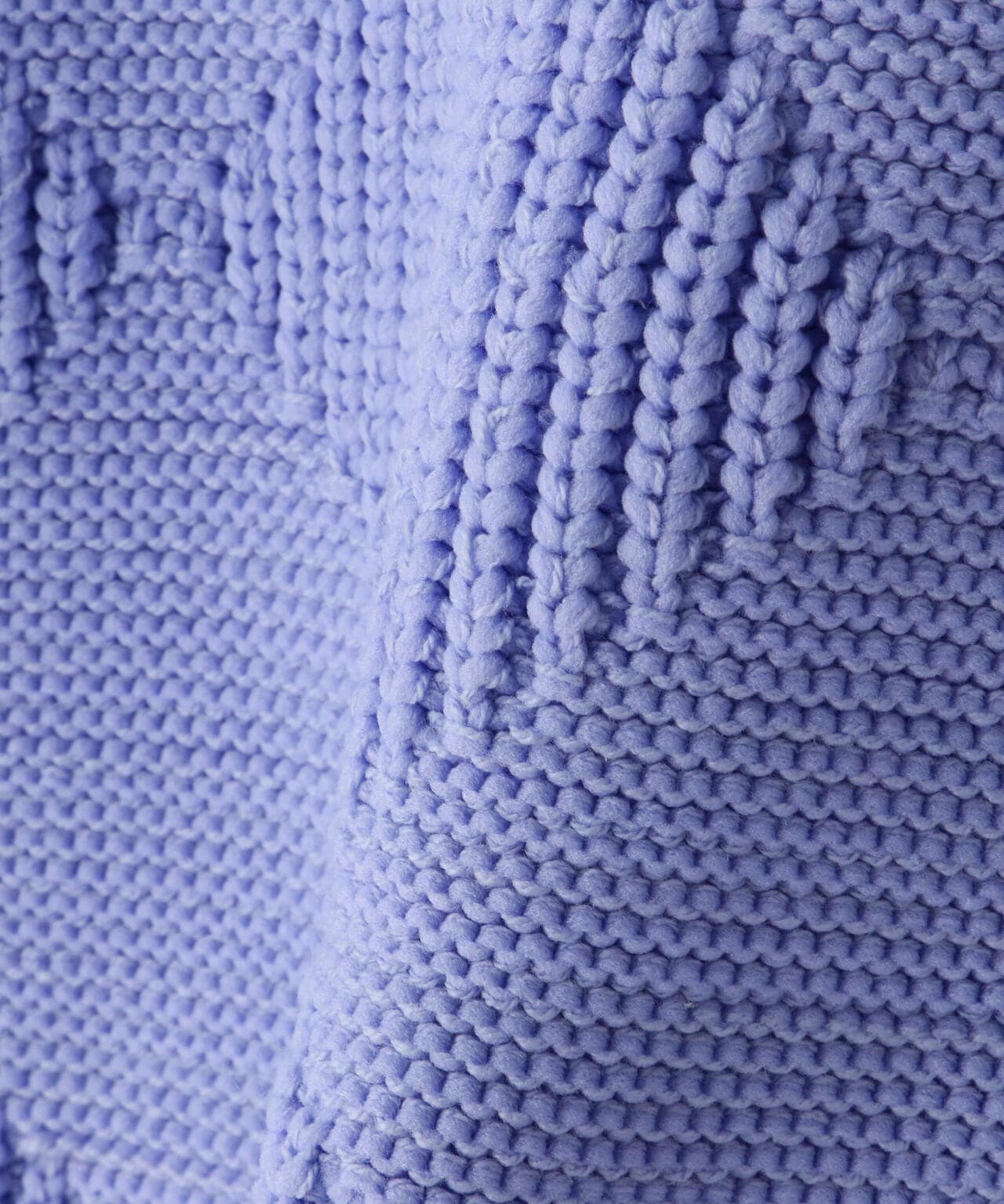 ダイヤジャガードニット