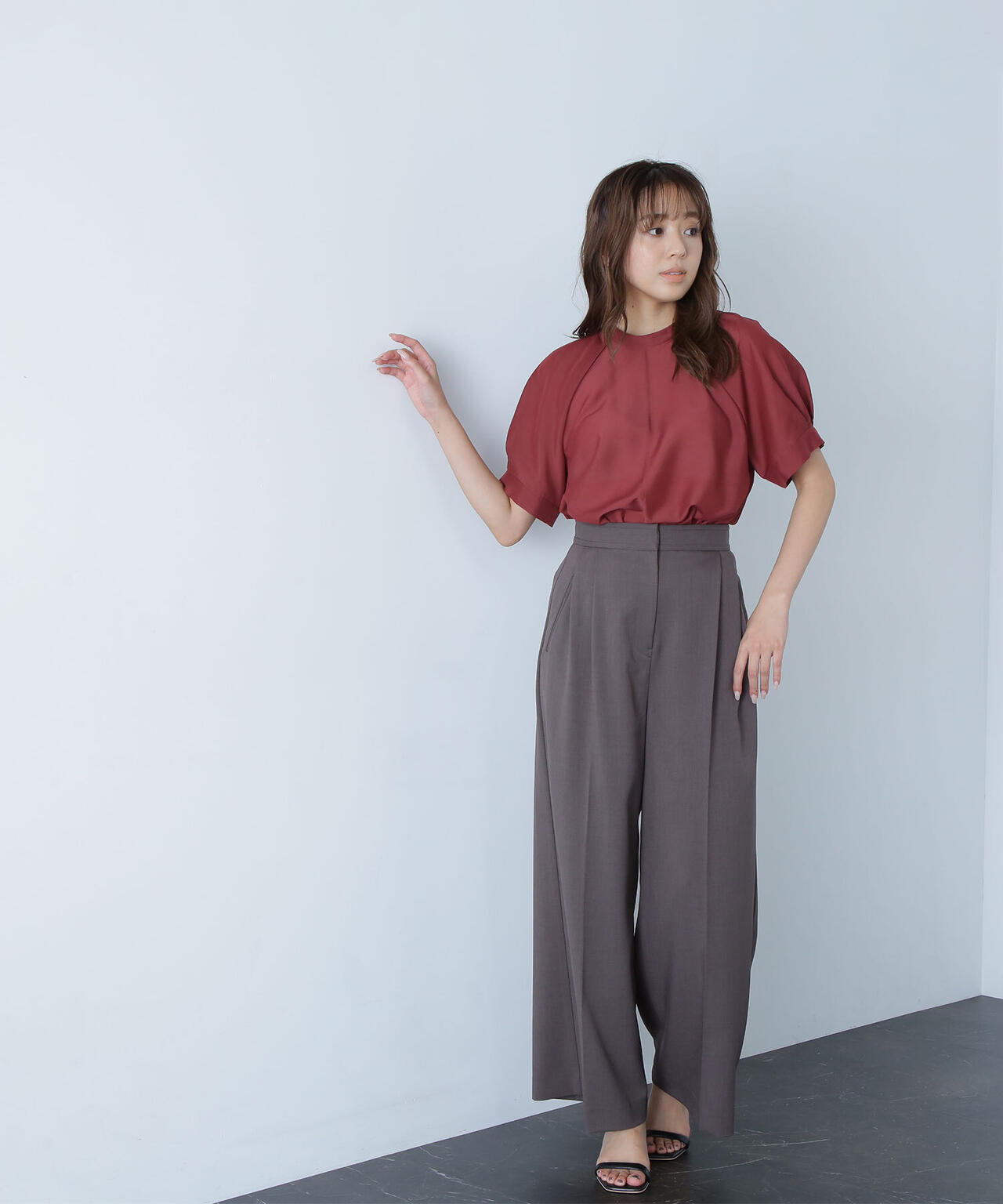 シアータックスリーブブラウス*