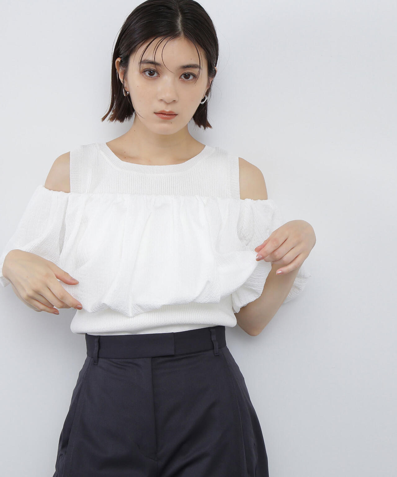 レイヤードオフショルニット*