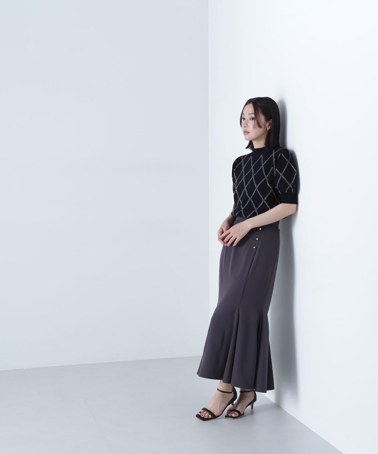 ダイヤジャガードパフスリーブニット*
