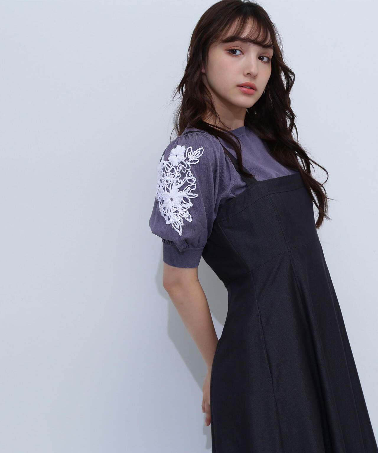 フラワー刺繍パフスリーブニット*