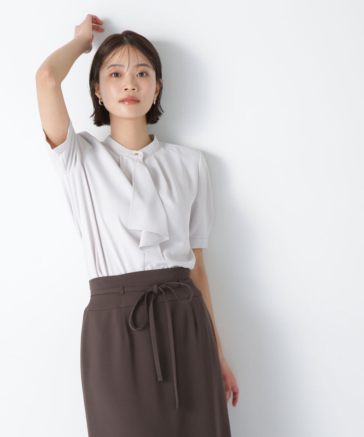 ラッフルタイブラウス*