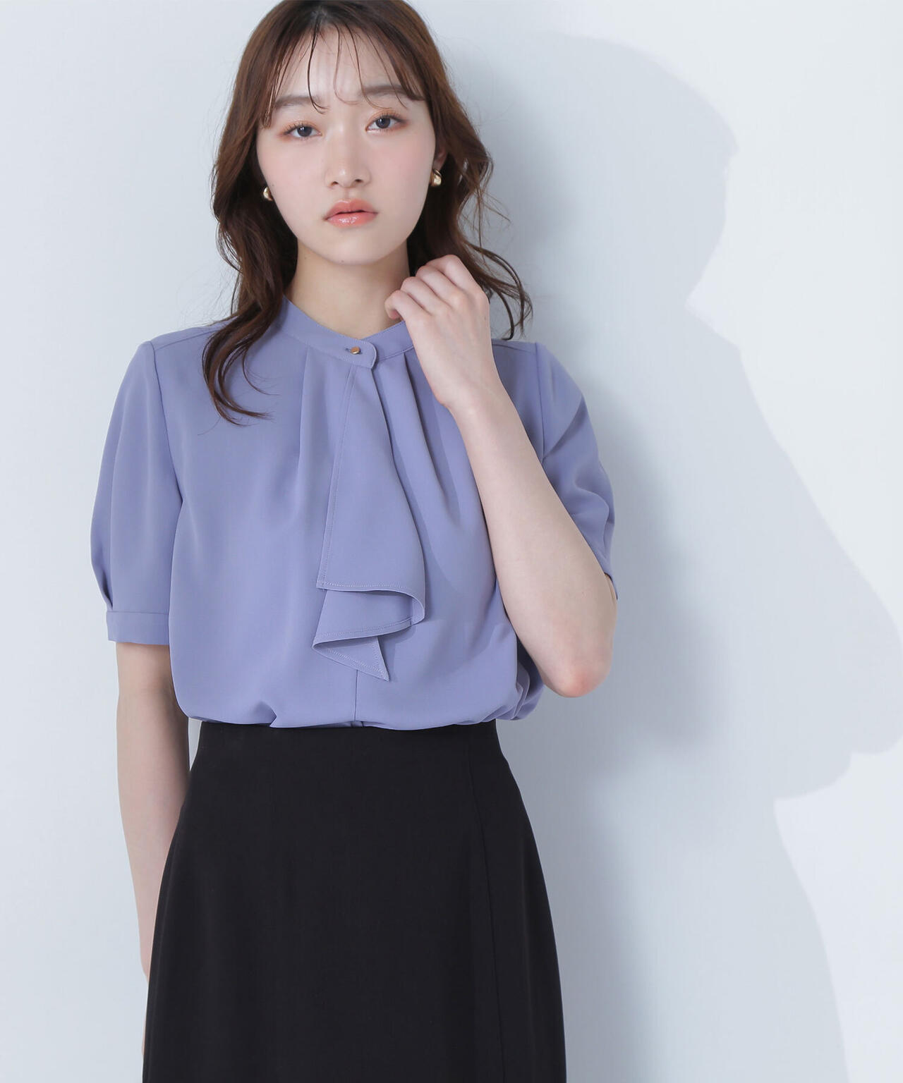 ラッフルタイブラウス*