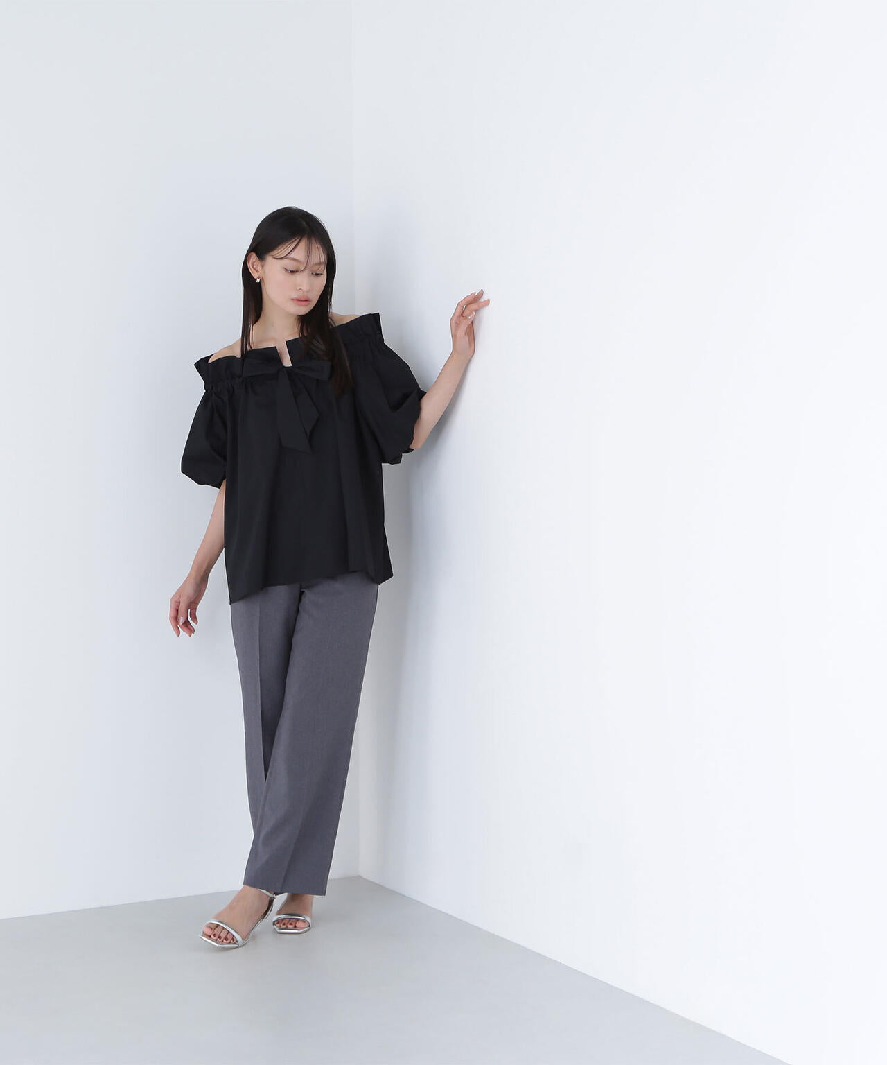 ドライタッチストレートパンツ*
