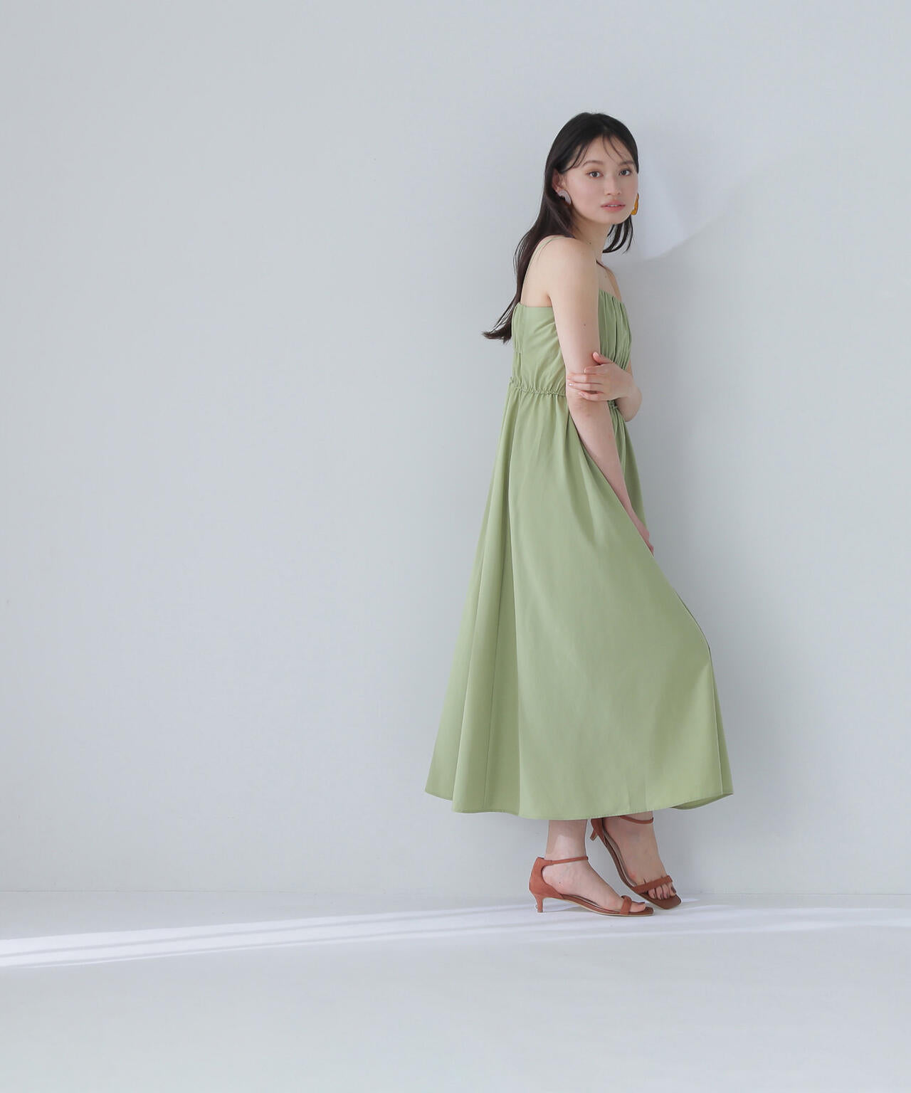 【THINK NATURAL】ギャザーデザインキャミワンピース*