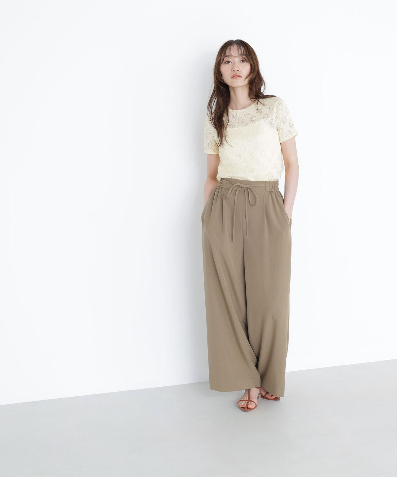 カットレースTシャツ*
