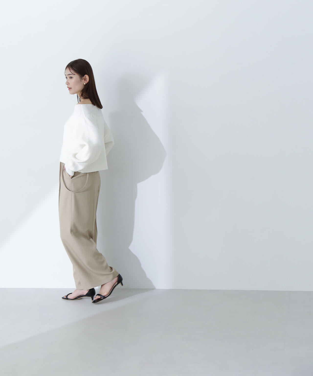 b7c2392d-e7c8-58c1-a566-458578899793_Image