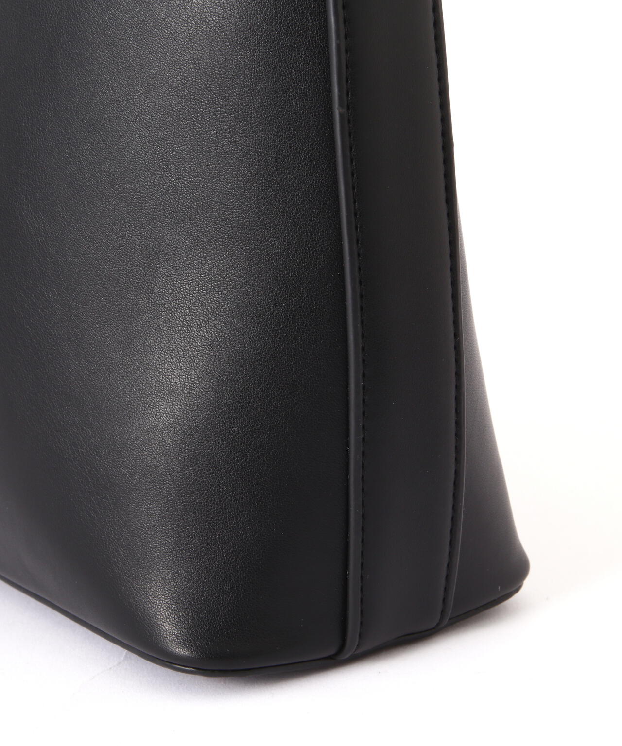 b3379646-3113-579a-a972-9061e0f8187e_Image