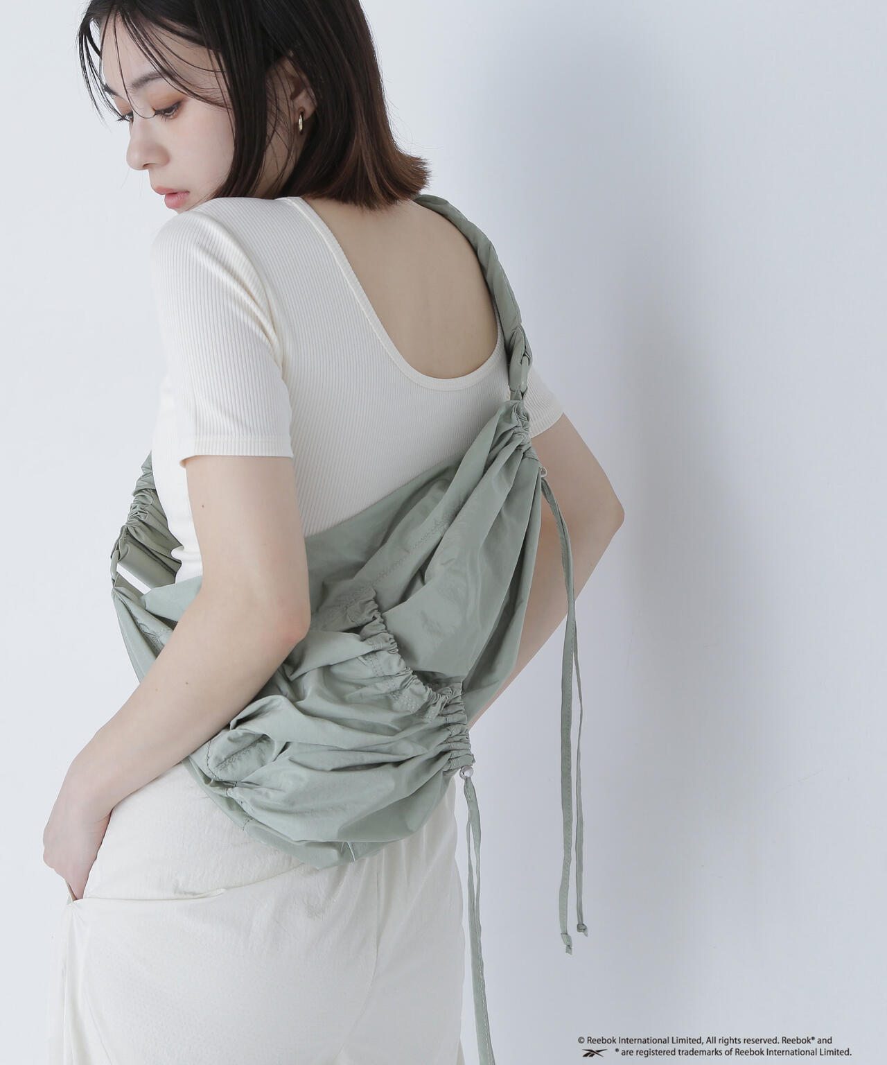 【THINK BEAUTY】Reebok DRAWSTRING BAG*