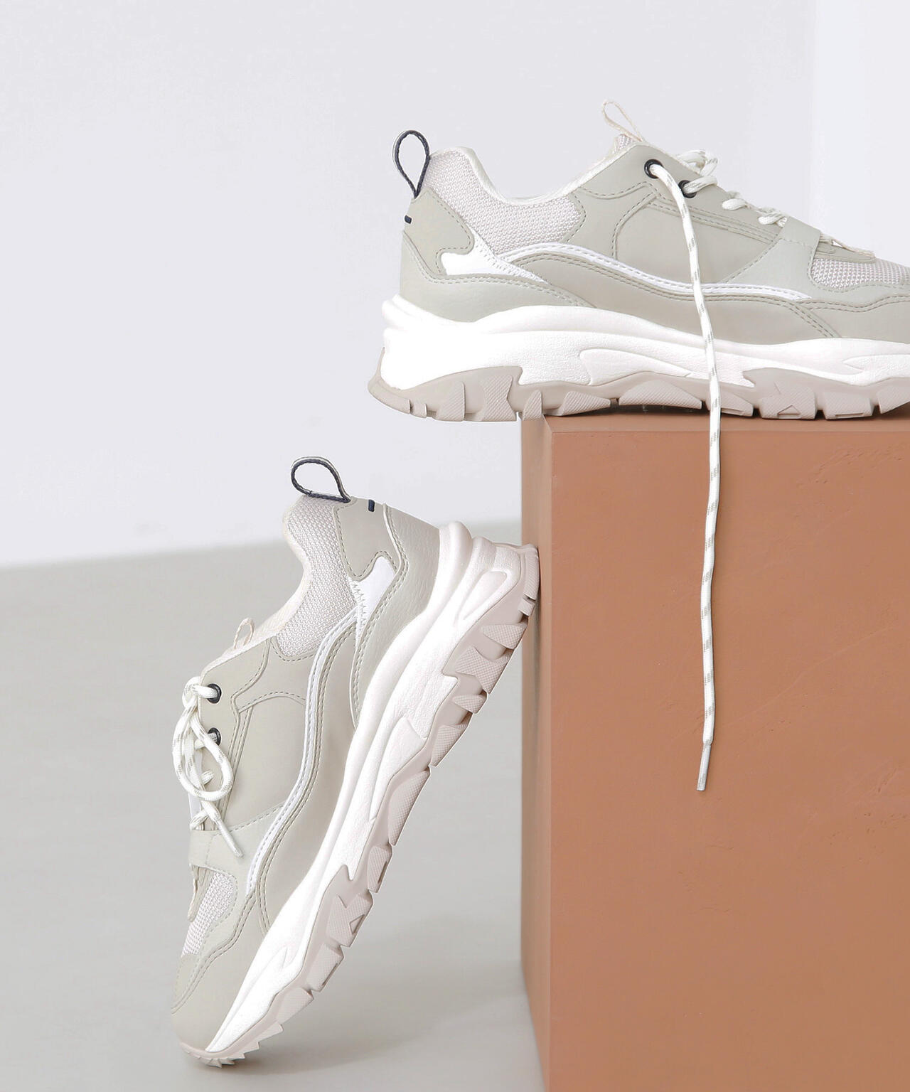 e534c701-3021-59f2-bd52-2dc5af0a5045_Image