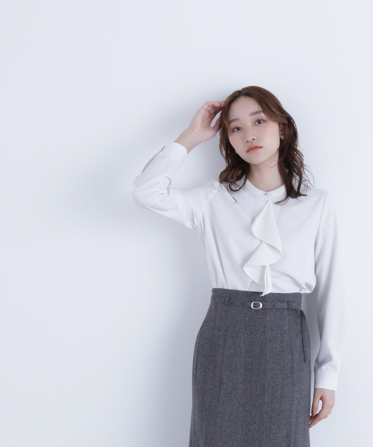 ダブルラッフルボウブラウス